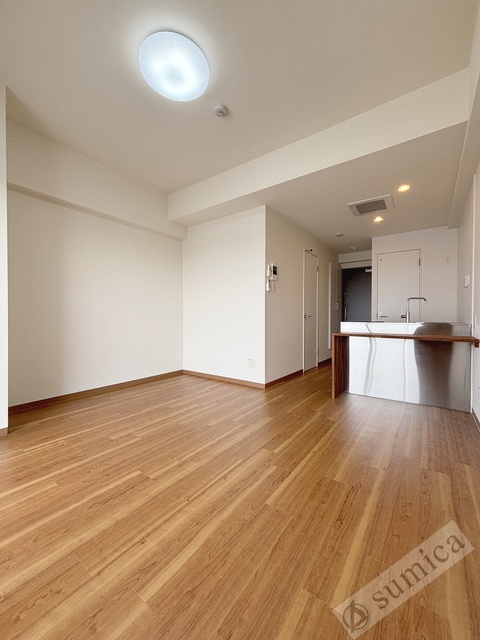 居室・リビング　カウンターキッチンが生活を彩ります＾＾