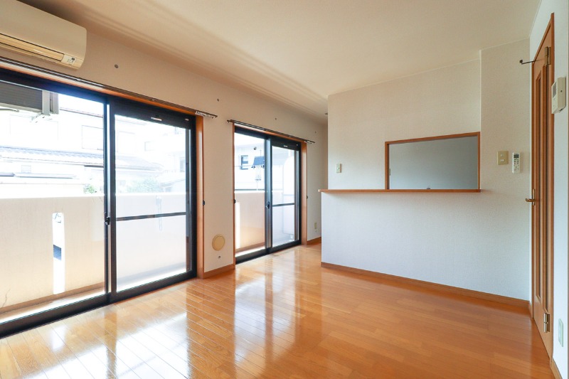 居室・リビング　図面と現状に相違がある場合には現状を優先