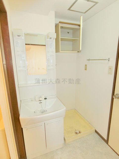洗面設備　洗面脱衣所　独立洗面台　洗濯機置き場