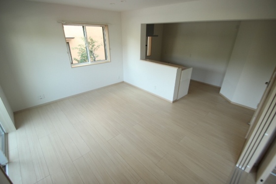 居室・リビング　※別部屋の写真です