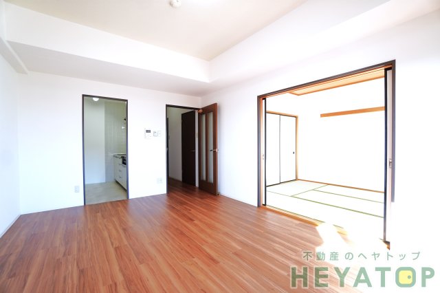 居室・リビング　ＬＤＫ１２.５帖（同仕様写真）