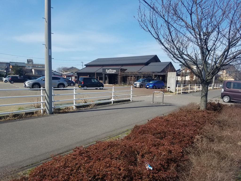 飲食店　サフラン（パン屋）（飲食店）まで300m
