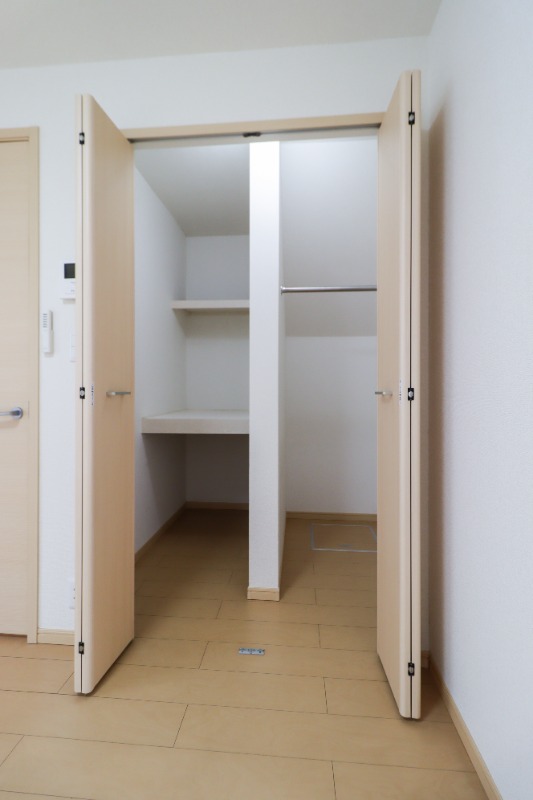 収納　図面と現状に相違がある場合には現状を優先