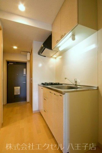 キッチン　キッチンスペースもしっかり確保