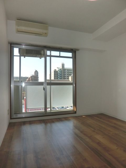 その他部屋・スペース　６帖の洋室です