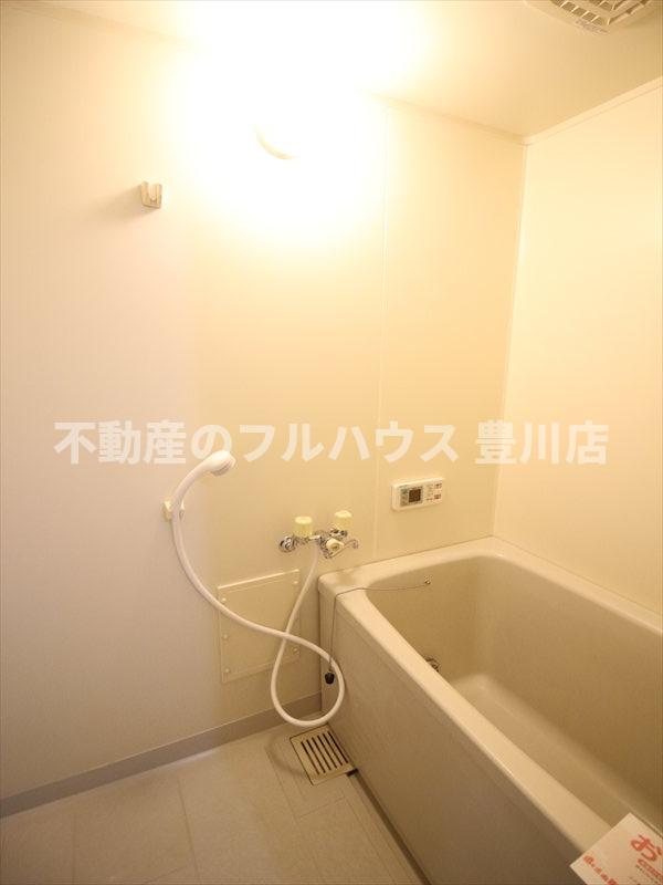 バス・シャワールーム　写真は別室