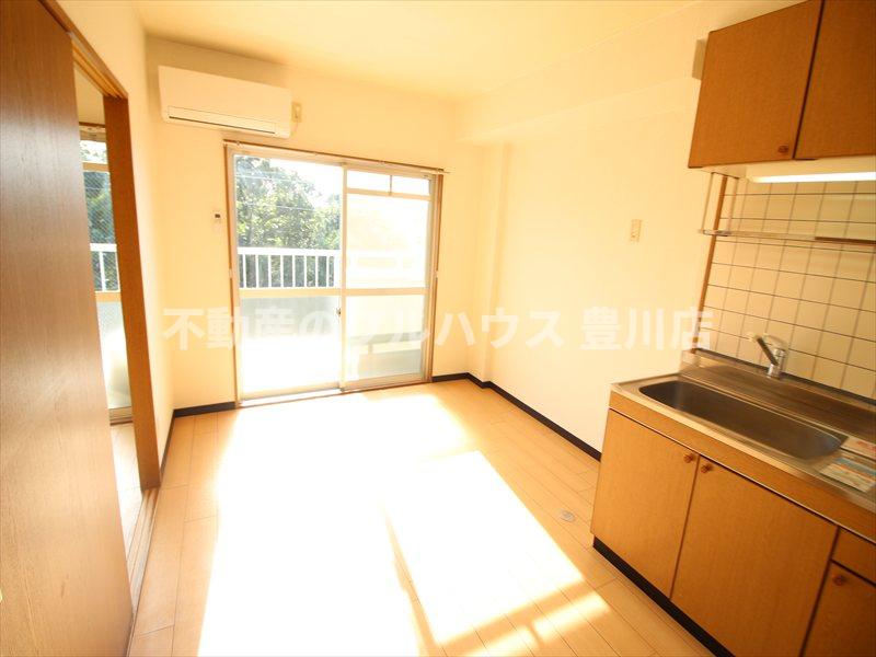 居室・リビング　写真は別室