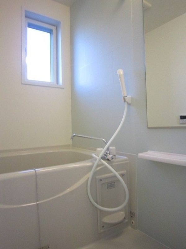 バス・シャワールーム　図面と現状に相違がある場合には現状を優先