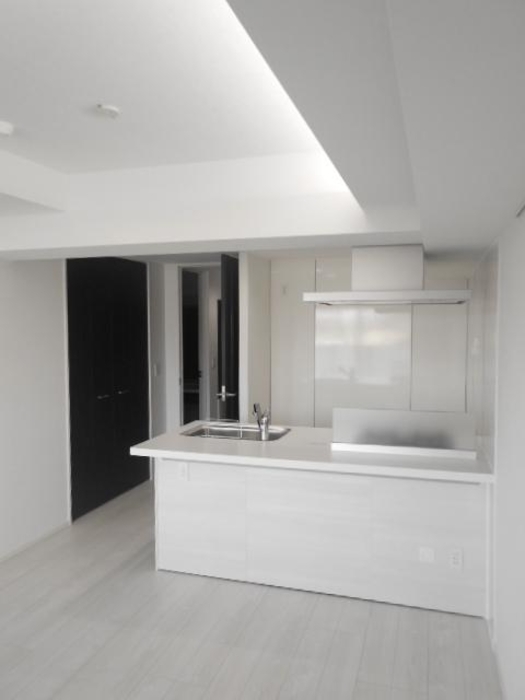 キッチン　同物件内参考画像