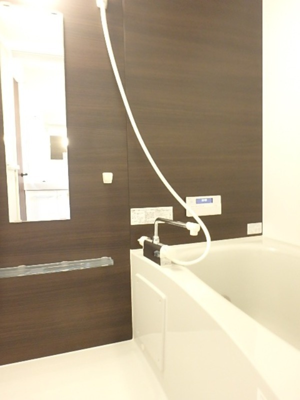 バス・シャワールーム　図面と現状に相違がある場合には現状を優先