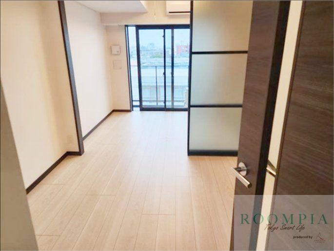 居室・リビング　※同タイプの別のお部屋です。