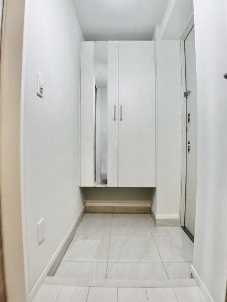 玄関　☆シューズボックス付き玄関スペース☆