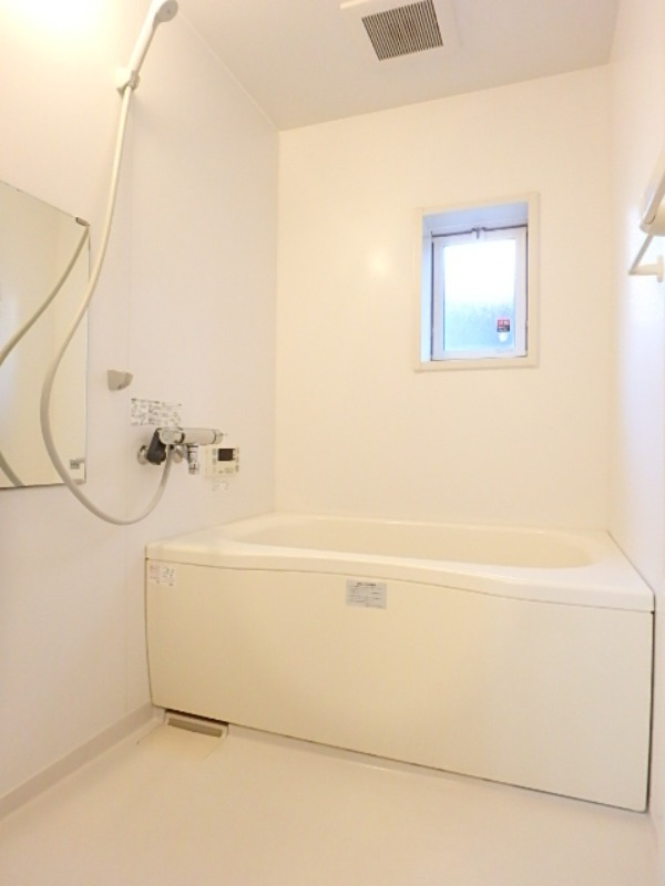 バス・シャワールーム　図面と現状に相違がある場合には現状を優先