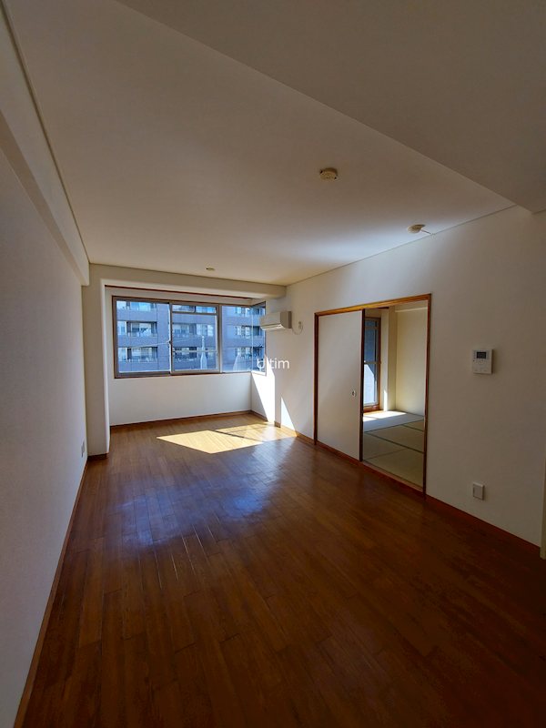 居室・リビング　※別のお部屋のお写真です。御参考までに。