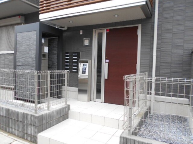 エントランス　エントランス