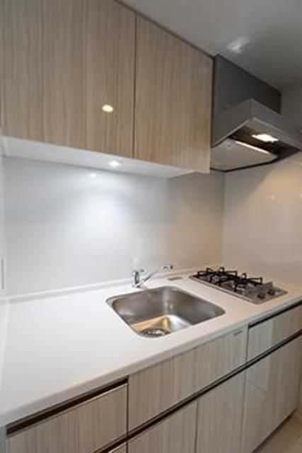 キッチン　同タイプ部屋　参考写真です