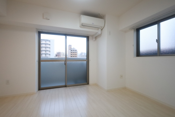 居室・リビング　※別部屋の写真です