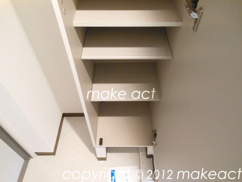 収納　■室内参考写真