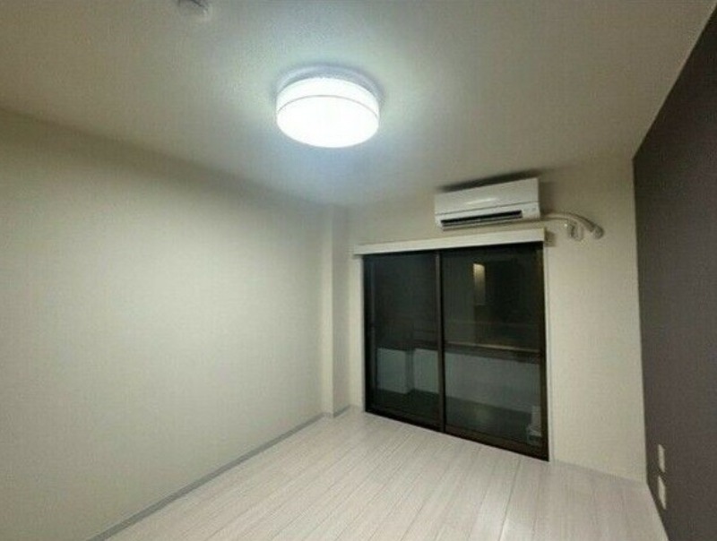 居室・リビング　図面と現状に相違がある場合には現状を優先