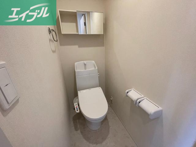 トイレ　シャワー付トイレ