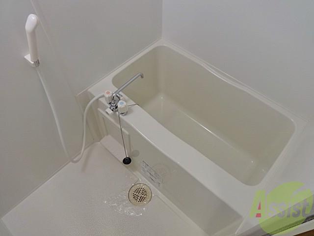 バス・シャワールーム　一日の疲れを癒しましょう、お風呂は癒しのスペースですよ。