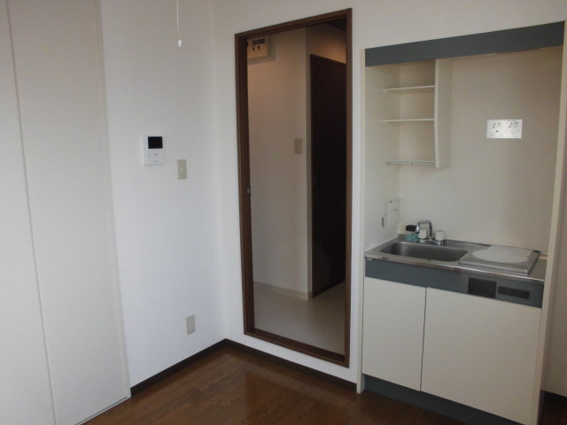 居室・リビング　エアコン付きで初期費用を抑えられます！