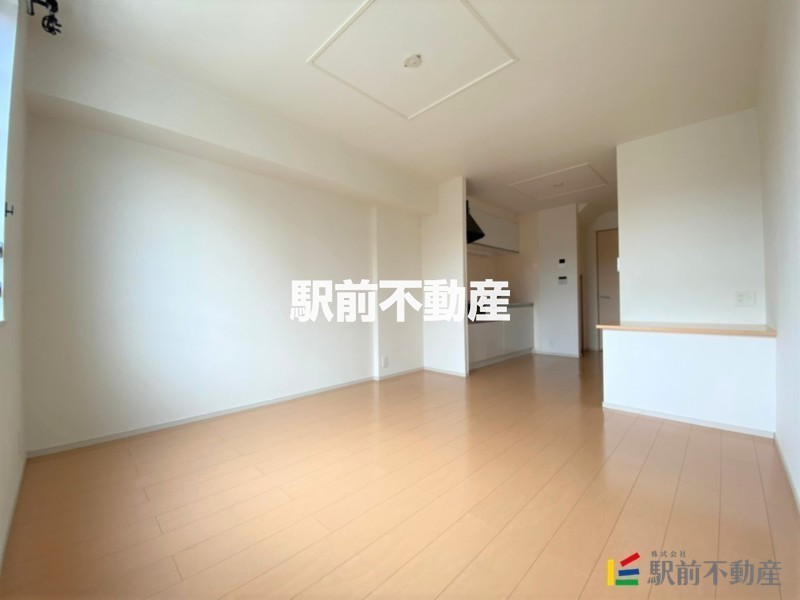 居室・リビング　別部屋写真流用