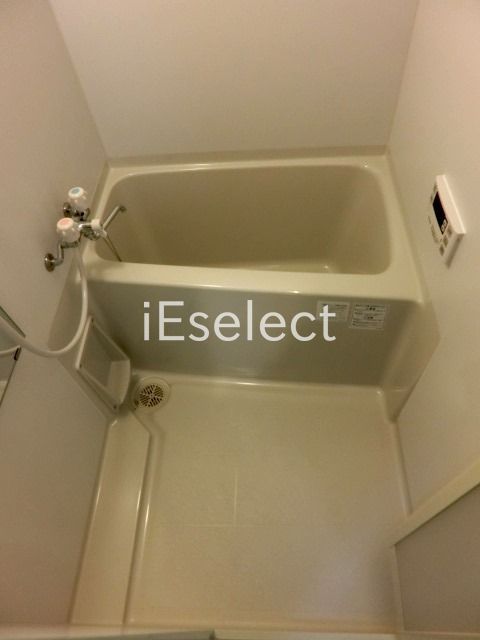 バス・シャワールーム　追焚き機能付きのお風呂です。