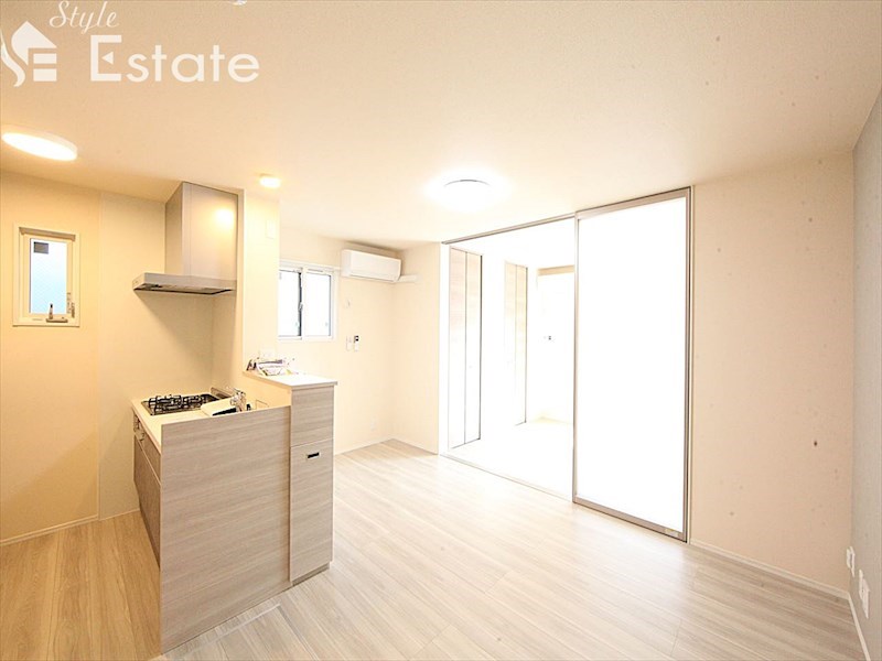 居室・リビング　内装