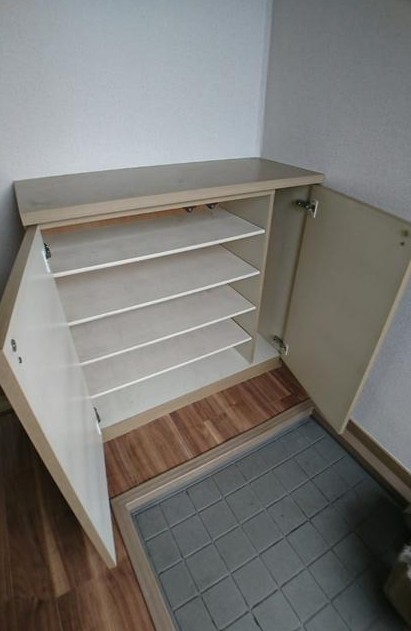 玄関　玄関部分