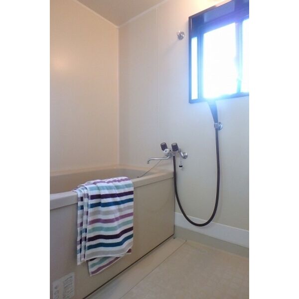 バス・シャワールーム　現況優先