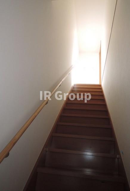 玄関　玄関階段