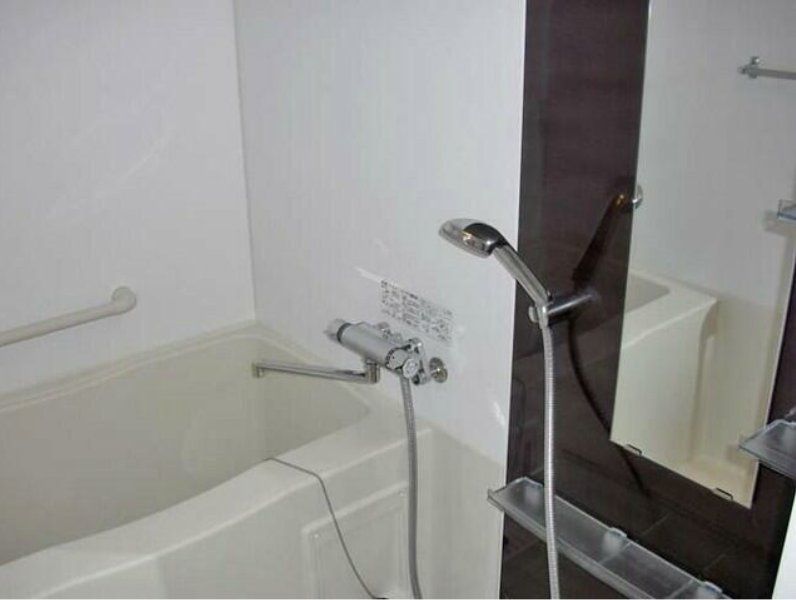 バス・シャワールーム　バス