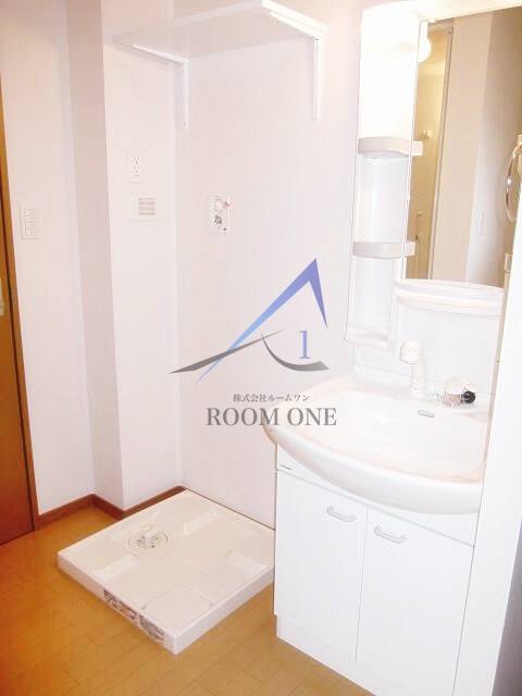 洗面設備　独立洗面台です。