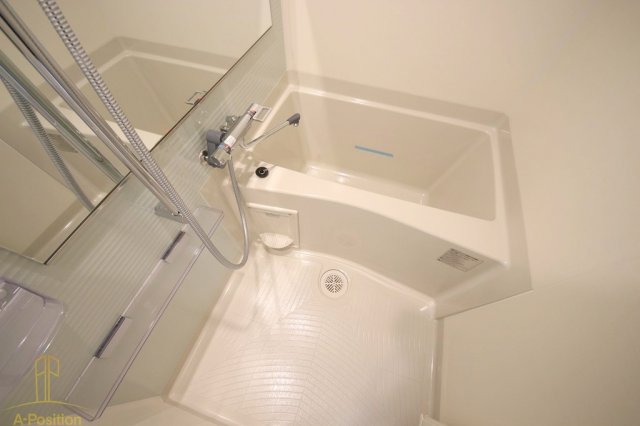 バス・シャワールーム　Quintet NAMBA