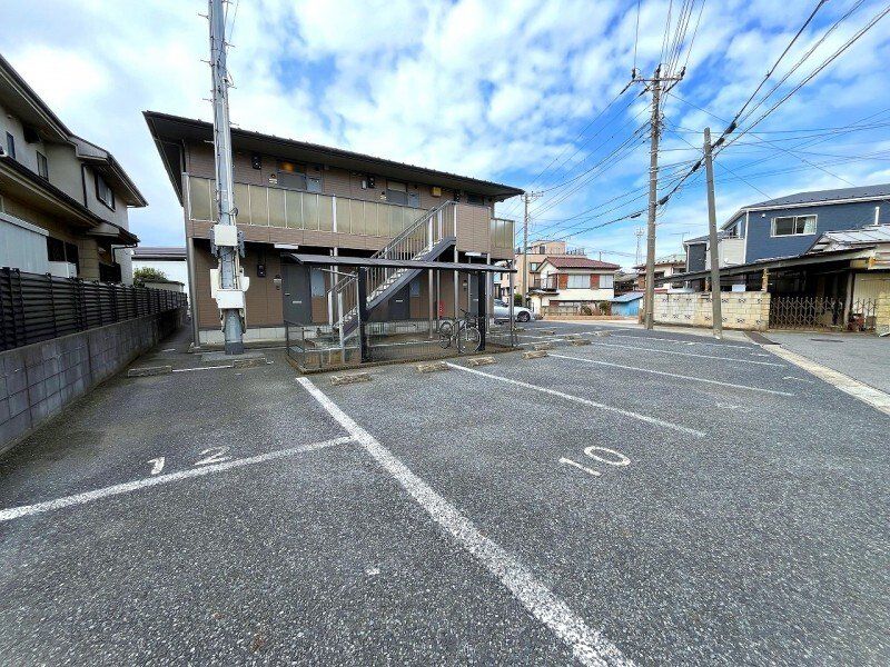 駐車場　駐車場