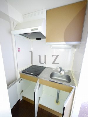 キッチン　２口ＩＨクッキングヒーター！