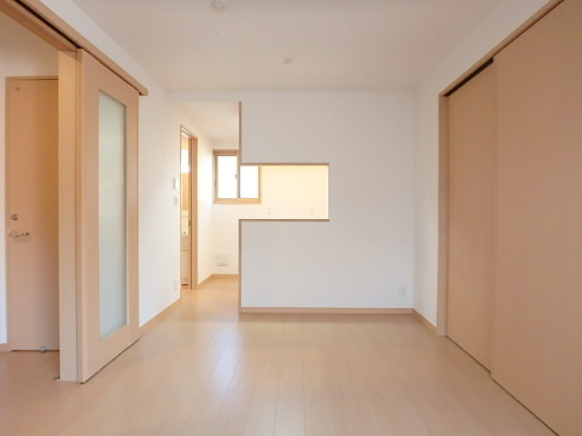 居室・リビング　１０．５帖ＬＤＫ