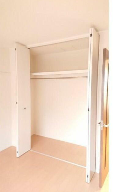 収納　クローゼット