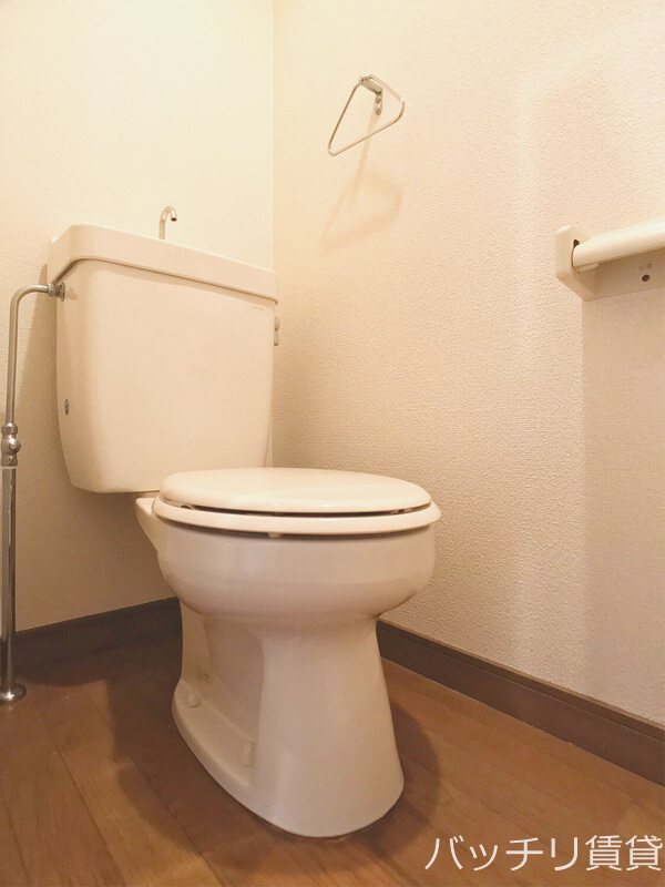 トイレ　別号室イメージの為、現状を優先致します。