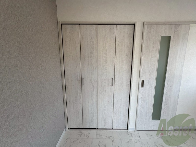 収納　収納スペースです。荷物やお洋服はこちらに。