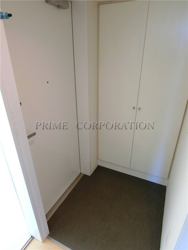 玄関　※参考写真※