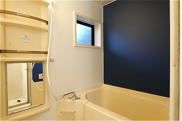 バス・シャワールーム　浴室