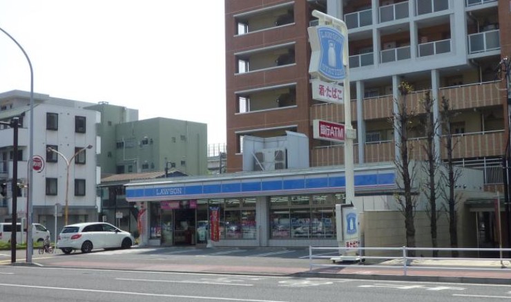 コンビニ　ローソン 横浜磯子東町店（コンビニ）まで194m
