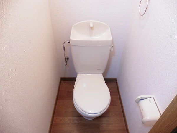 トイレ　別部屋参考写真