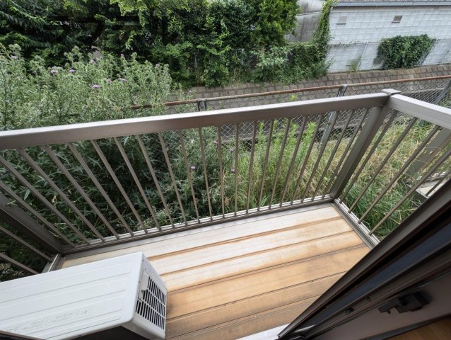 バルコニー　別部屋イメージ写真