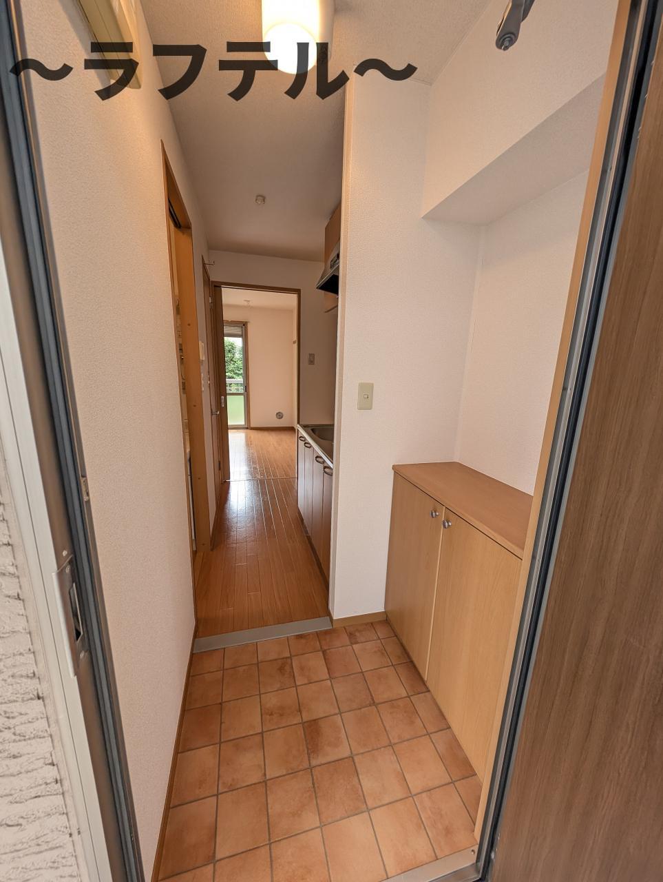 玄関　別部屋イメージ写真