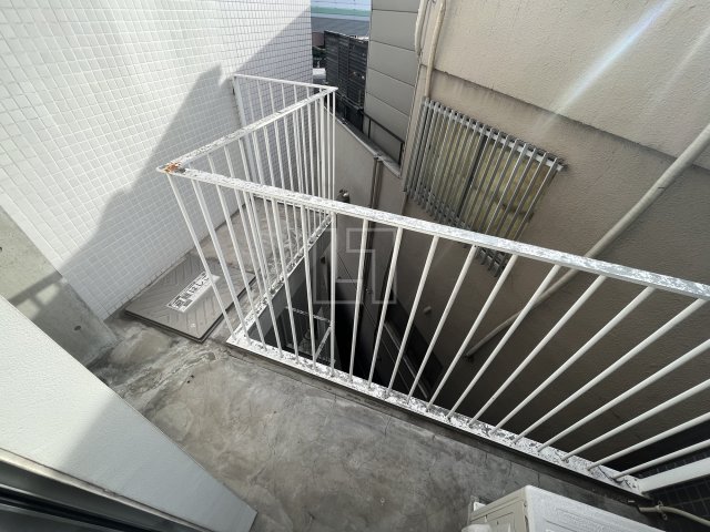 バルコニー　LaDouceur湊町（ラドゥセール湊町）　バルコニー