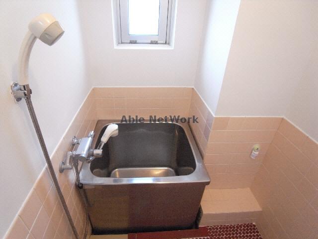 バス・シャワールーム　バス
