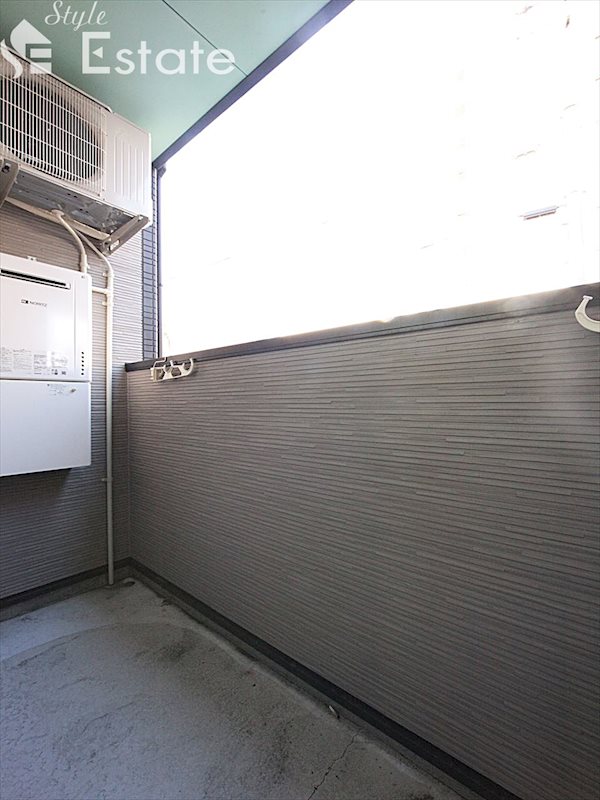 バルコニー　バルコニー